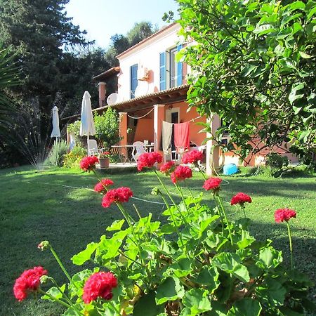 Villa Leena Paramonas  Zewnętrze zdjęcie