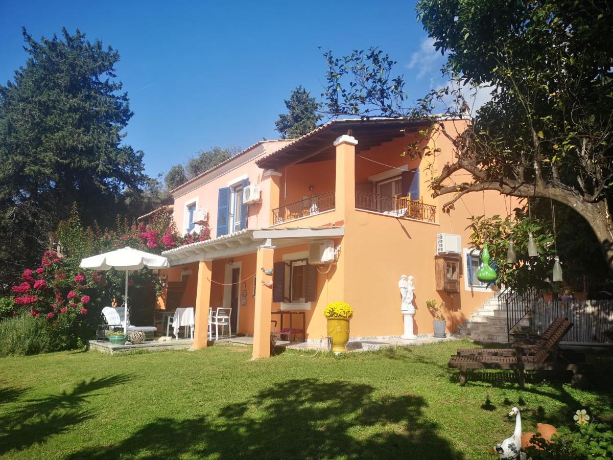 Villa Leena Paramonas  Zewnętrze zdjęcie